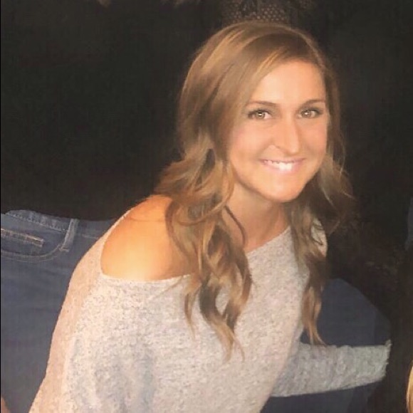 Meet your Posher, Aileen - Picture 1 of 1